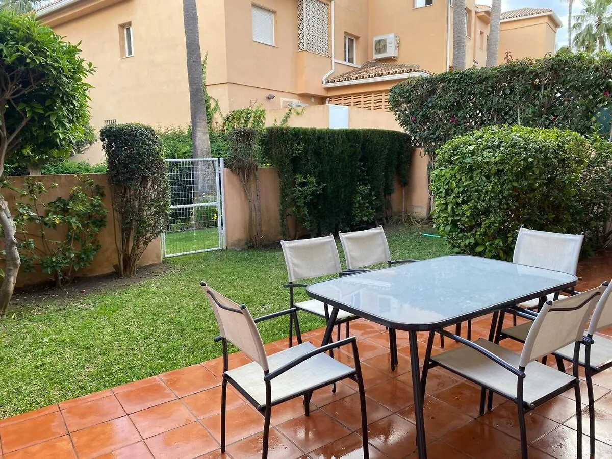 Dunas Beach Garden, Marbella 3 Beds, 100 Mts From The Sea 0*,