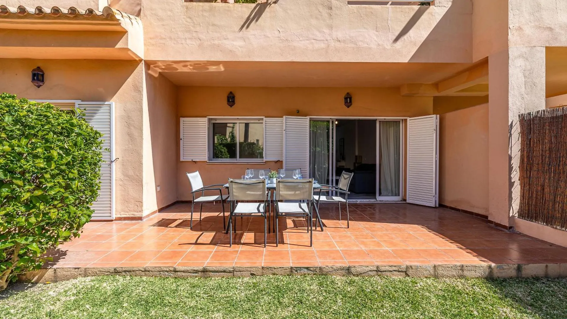 Apartment Dunas Beach Garden, Marbella 3 Beds, 100 Mts From The Sea