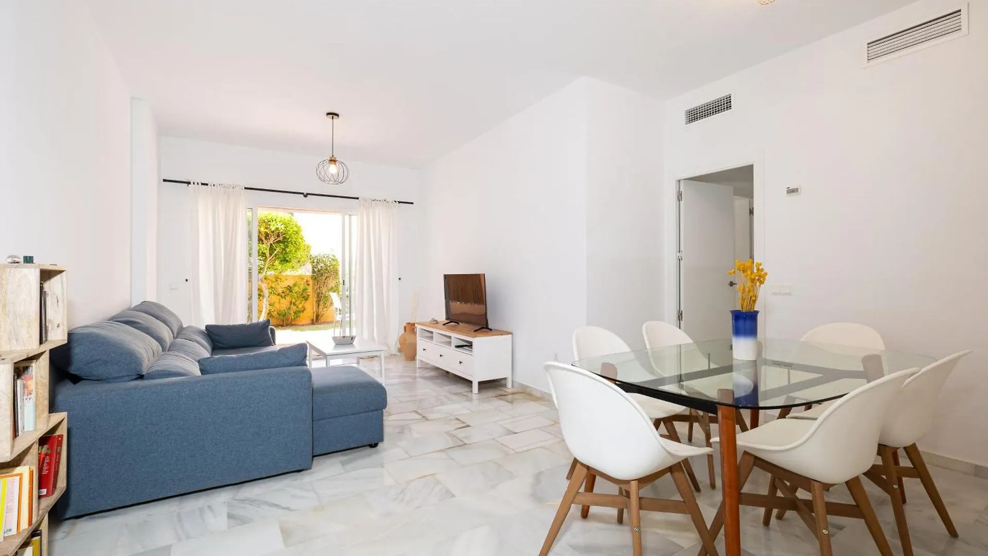 Dunas Beach Garden, Marbella 3 Beds, 100 Mts From The Sea 0*,  Spain
